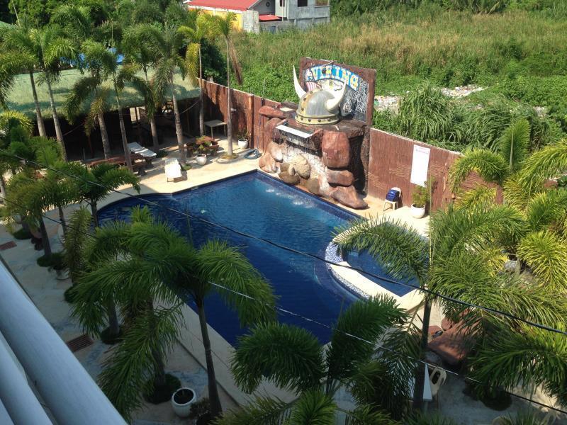Viking Resort Olongapo Exterior foto